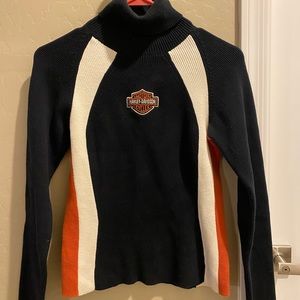 Women’s turtleneck sweater. Great shape